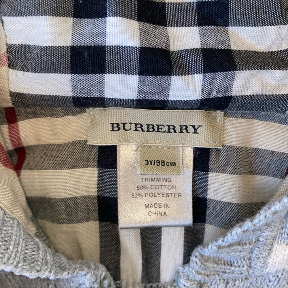 Burberry Sweater - Picture 2 of 3